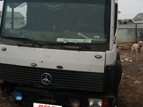 1991 Mercedes-Benz 1117, белый, 200000 рублей, вид 2