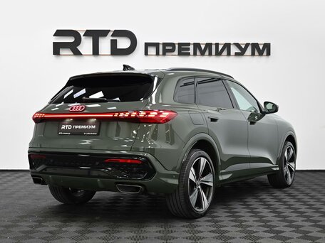 2025 Audi Q5 L III (GU), зелёный, 6390000 рублей, вид 2