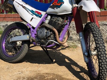 1996 Yamaha TT250R, белый, 200000 рублей, вид 1