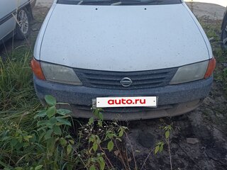 2003 Nissan AD II, белый, 250000 рублей, вид 1