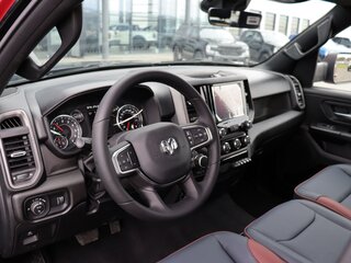 2026 Ram 1500 Crew Cab V Рестайлинг, красный, 9560000 рублей, вид 3