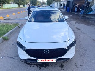 2020 Mazda 3 IV (BP), белый, 1670000 рублей, вид 4