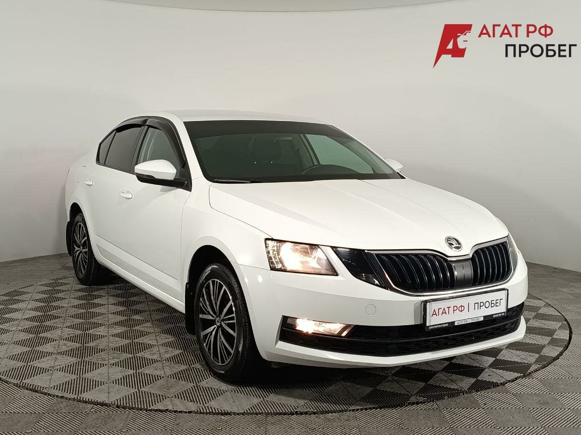 Открыть фотографии: Skoda Octavia III (A7) Рестайлинг