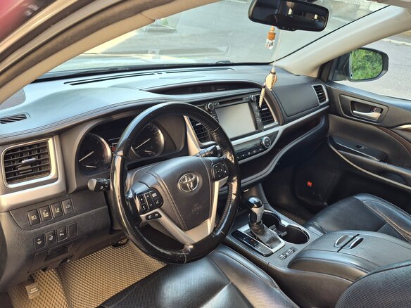 2014 Toyota Highlander III (XU50), серый, 2700000 рублей - вид 7