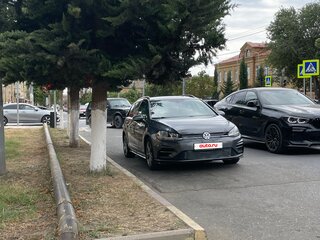 2017 Volkswagen Golf VII Рестайлинг, серый, 1050000 рублей, вид 2