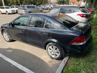 2012 Opel Astra H Рестайлинг, чёрный, 675000 рублей, вид 4