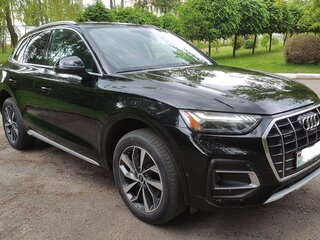 2020 Audi Q5 45 TFSI II (FY) Рестайлинг, чёрный, 2477102 рублей, вид 2