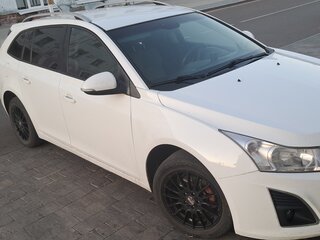 2014 Chevrolet Cruze I Рестайлинг, белый, 800000 рублей, вид 1