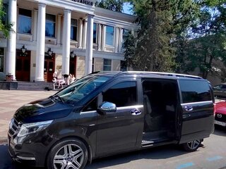 2014 Mercedes-Benz V-Класс Long 250 d длинный III (W447), чёрный, 3550000 рублей, вид 2