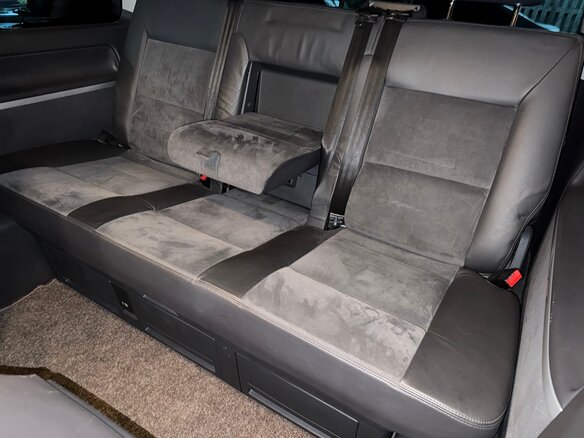 2008 Volkswagen Multivan T5, чёрный, 2250000 рублей - вид 12