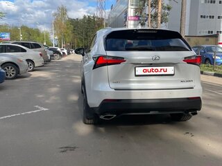 2017 Lexus NX 300 I Рестайлинг, белый, 2900000 рублей, вид 4