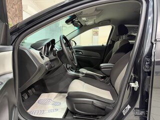 2014 Chevrolet Cruze I Рестайлинг, чёрный, 918000 рублей, вид 5