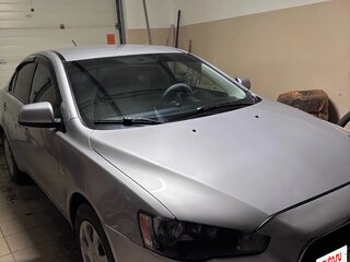 2011 Mitsubishi Lancer X Рестайлинг, серебристый, 650000 рублей, вид 4