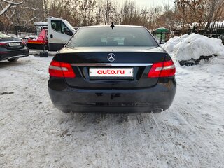 2010 Mercedes-Benz E-Класс 200 5G-Tronic IV (W212, S212, C207), чёрный, 1700000 рублей, вид 5