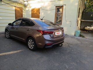 2019 Hyundai Solaris II, коричневый, 1650000 рублей, вид 3