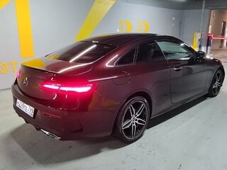 2019 Mercedes-Benz E-Класс 200 V (W213, S213, C238), красный, 4700000 рублей, вид 1
