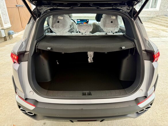 2025 Geely Coolray (Binyue Cool) I Рестайлинг, серебристый, 2450000 рублей - вид 17