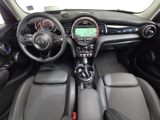 2018 Mini Cabrio Cooper III Рестайлинг, коричневый, 1700000 рублей, вид 5