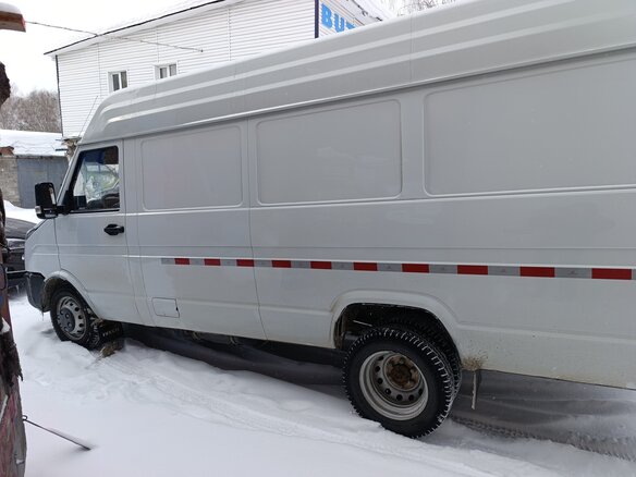 2023 Iveco Daily, белый, 3500000 рублей - вид 3