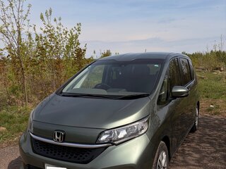 2021 Honda Freed+ II Рестайлинг, зелёный, 1700000 рублей, вид 1
