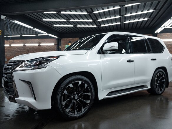 2019 Lexus LX 450d III Рестайлинг 2, белый, 9500000 рублей - вид 10
