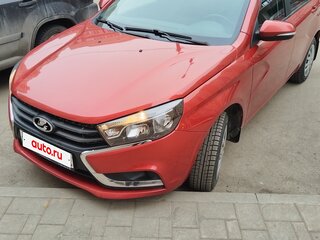 2021 Lada (ВАЗ) Vesta I, красный, 990000 рублей, вид 2