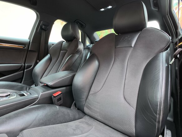 2016 Audi A3 III (8V) Рестайлинг, жёлтый - вид 14