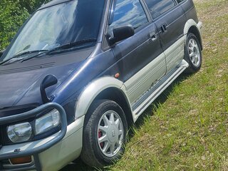 1993 Mitsubishi RVR I, синий, 300000 рублей, вид 1