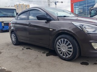 2015 Hyundai Solaris I Рестайлинг, коричневый, 450000 рублей, вид 4