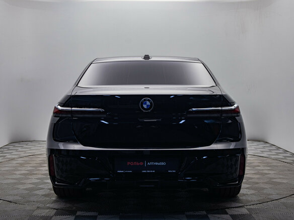 2025 BMW 7 серии 740d xDrive VII (G70), чёрный - вид 2