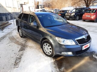 2011 Skoda Octavia II (A5) Рестайлинг, серый, 758999 рублей, вид 1