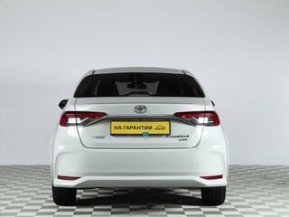 2020 Toyota Corolla XII (E210), белый, 2029000 рублей, вид 5