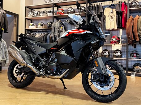2026 KTM 1390 Super Adventure S Evo, чёрный, 2650000 рублей, вид 3