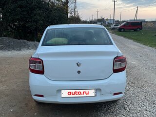 2017 Renault Logan II, белый, 600000 рублей, вид 4