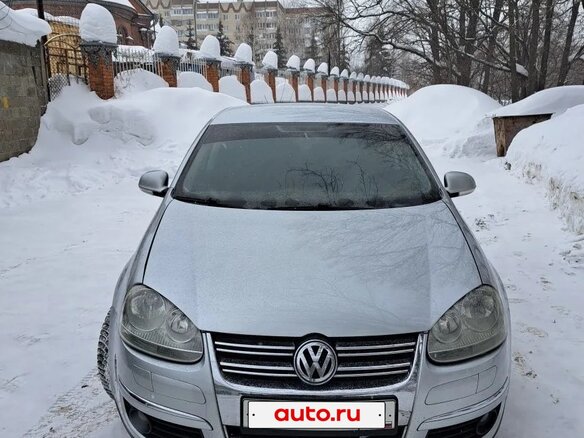 2008 Volkswagen Jetta V, серебристый, 475000 рублей - вид 1