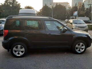 2013 Skoda Yeti I, чёрный, 550000 рублей, вид 3