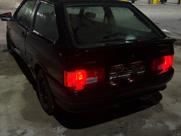 1995 Lada (ВАЗ) 2108, чёрный, 470000 рублей - вид 1