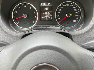 2014 Volkswagen Polo V, красный, 990000 рублей, вид 5