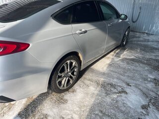 2018 Ford Fusion (North America) II Рестайлинг, серебристый, 1150000 рублей, вид 5