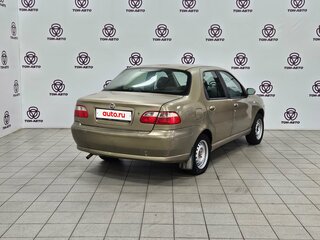 2010 Fiat Albea I Рестайлинг, бежевый, 245000 рублей, вид 5