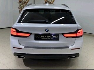 2021 BMW 5 серии 520d xDrive VII (G30/G31/G38) Рестайлинг, белый, 3226383 рублей, вид 4