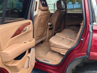 2016 Cadillac Escalade IV, красный, 3500000 рублей, вид 3