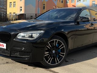 2013 BMW 7 серии 740d xDrive V (F01/F02/F04) Рестайлинг, чёрный, 1940000 рублей, вид 2