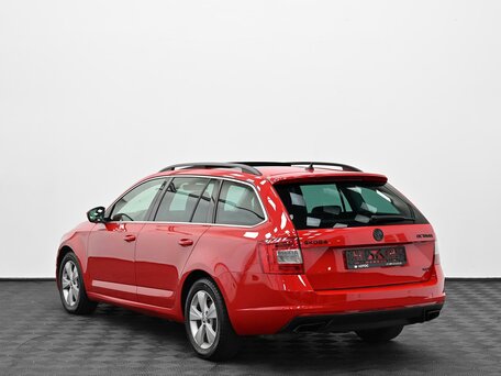 2017 Skoda Octavia III (A7) Рестайлинг, красный, 1949000 рублей, вид 4