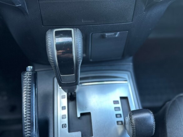 2008 Mitsubishi Pajero IV, серый, 1390000 рублей - вид 16