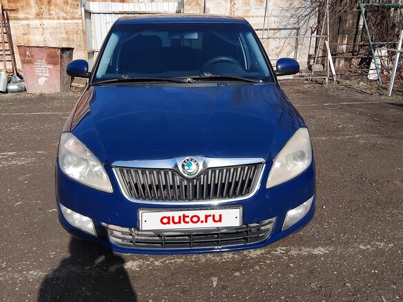 2010 Skoda Fabia II, синий, 550000 рублей - вид 2