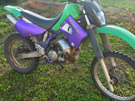1996 Kawasaki KDX 220, зелёный, 500000 рублей, вид 2
