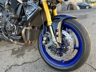 2017 Yamaha MT-10SP, серебристый, 970000 рублей, вид 5