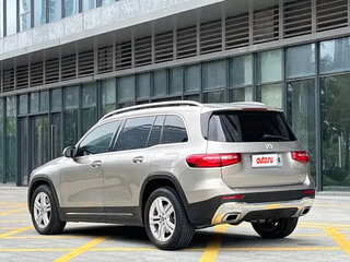 2020 Mercedes-Benz GLB 180 I (X247), серебристый, 2243099 рублей, вид 4