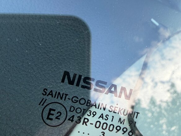 2013 Nissan Note I Рестайлинг, белый, 970000 рублей - вид 16